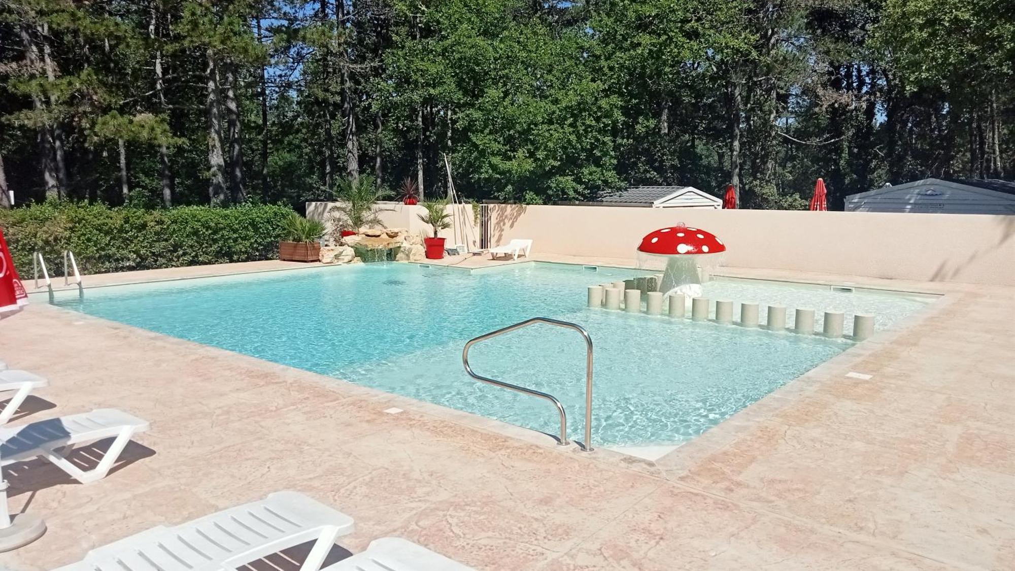 Camping Parc Saint Sauvayre Vagnas Ngoại thất bức ảnh